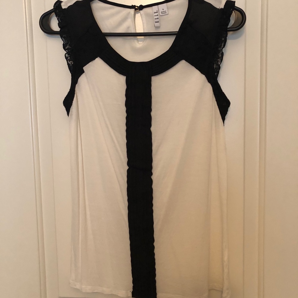 Sleeveless top